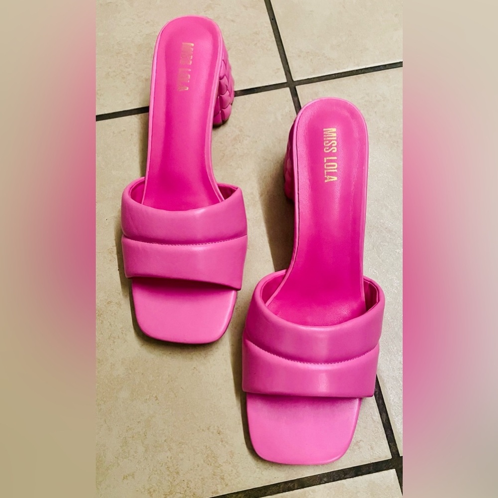 MISS LOLA Pink Square Open Toe Sandal  slip on Sz 8.5